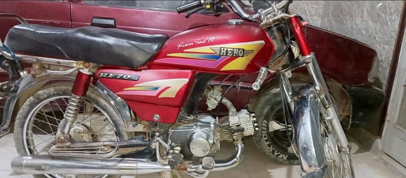 Here Honda 70 for sale one handed use 0