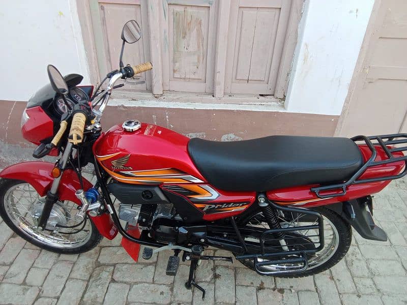 Honda prider 5