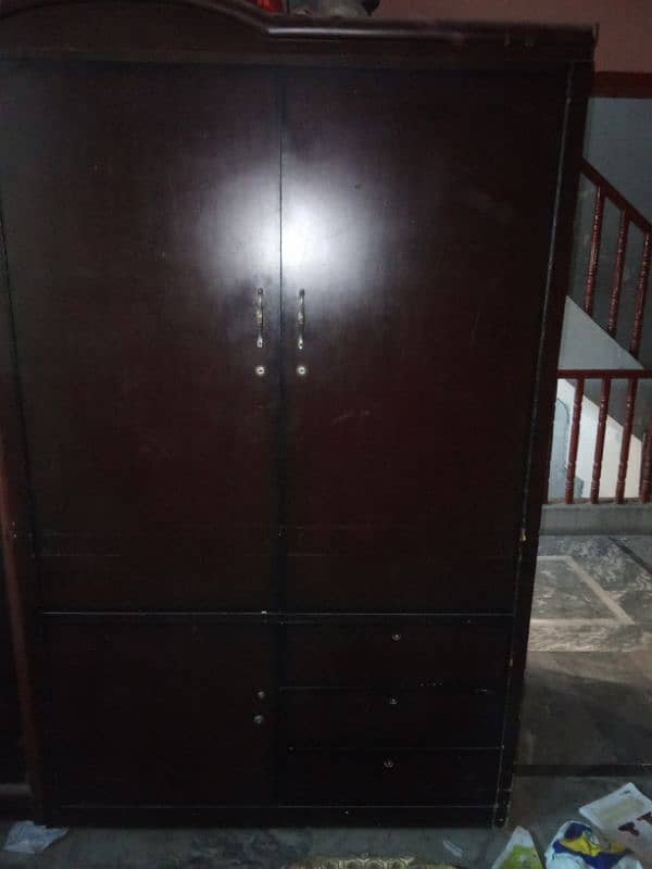 wardrobe for sale. . . 1