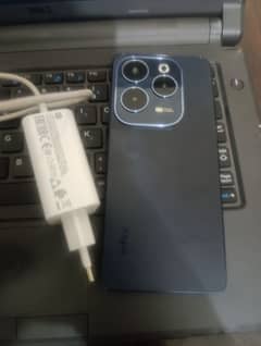 infinix Hot 40 8-256GB set+charger condition 10/10