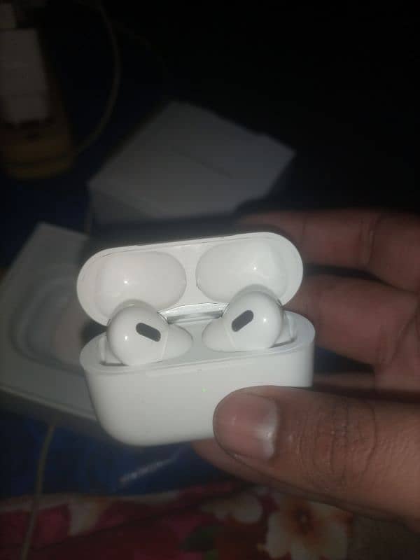 airpods 0