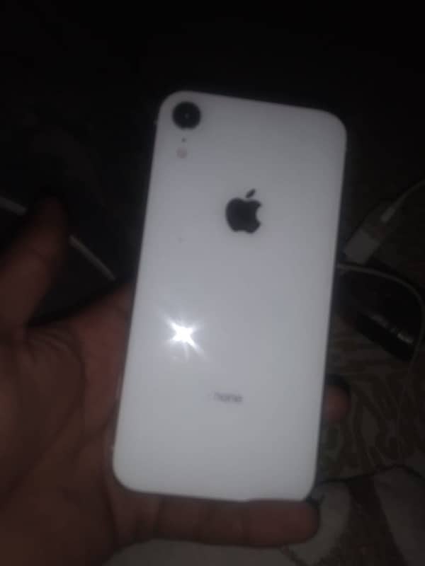 IPhone XR 64 Gb jv 3