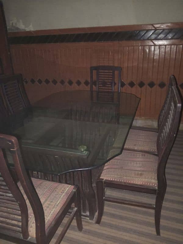 Glass Dining table + 6 wooden chairs 1