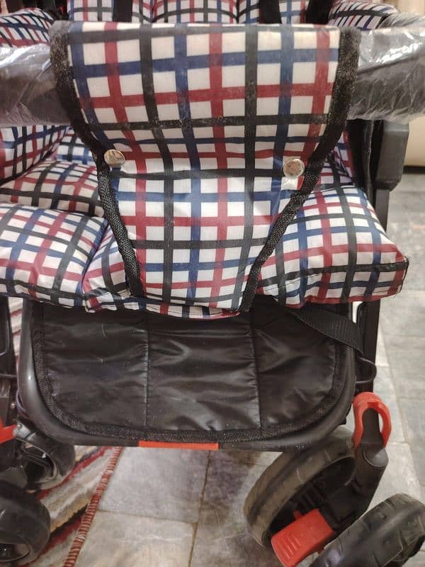 New stroller condition 10 by 10 5