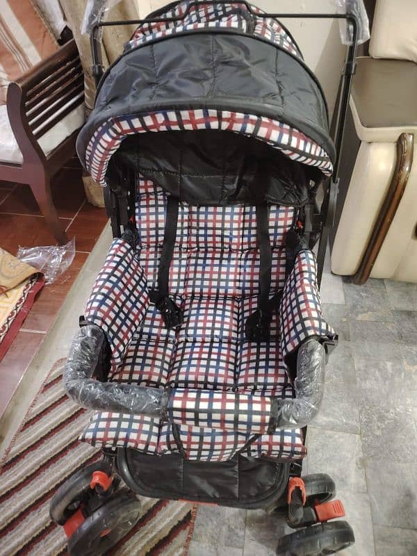 New stroller condition 10 by 10 6