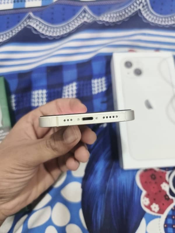 iPhone 13 128GB white colour urgent sale 7