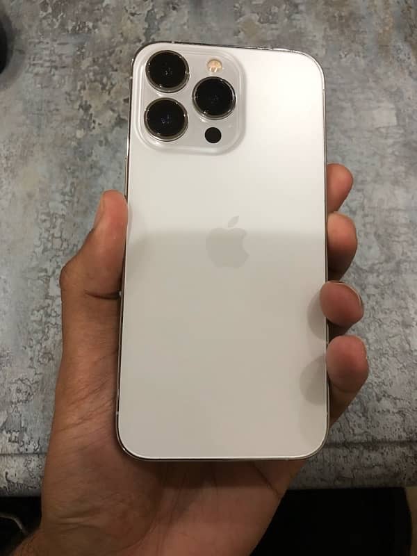 IPhone 13 Pro 256gb factory unlock (HK) 0