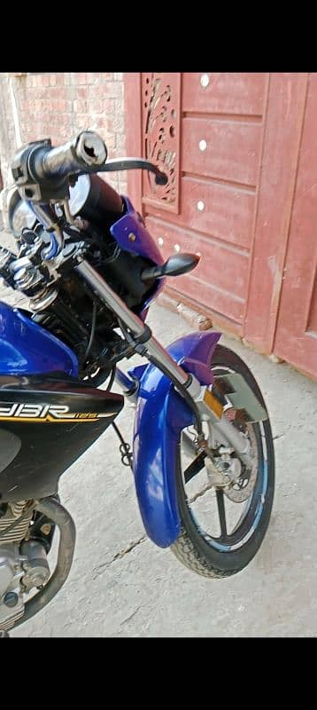 Yamaha 1