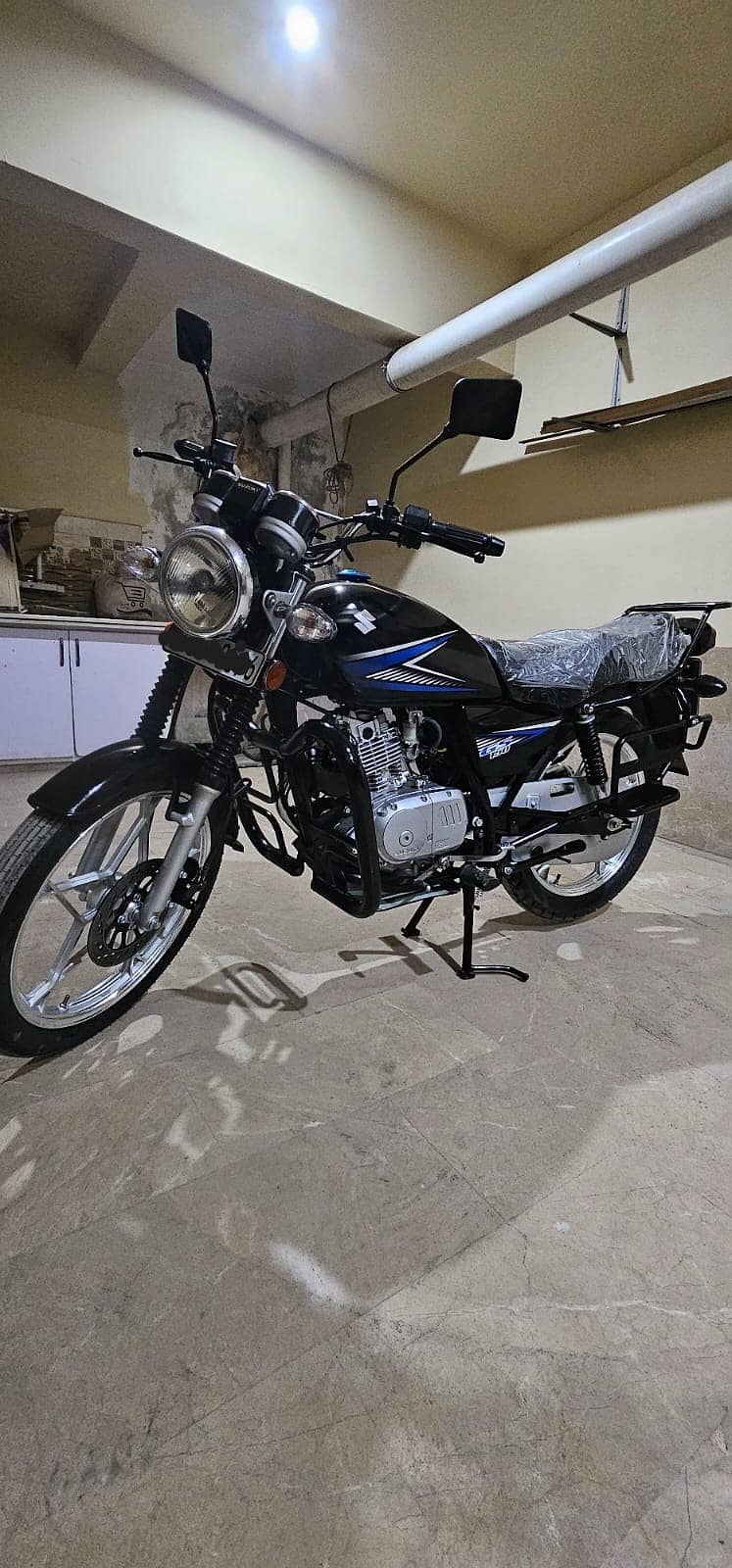 Suzuki GS 150 2025 2