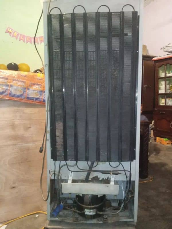 Dawlance Fridge For Sell 6