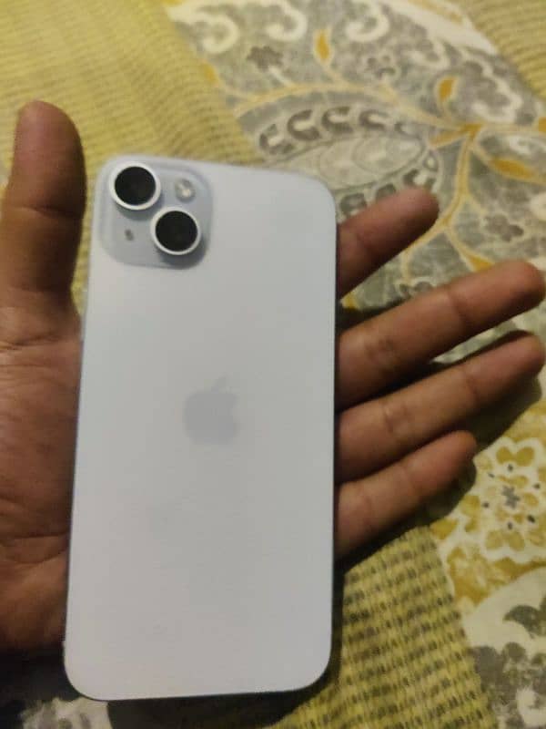 iphone 15 plus 128 Gb with box and warranty. 3