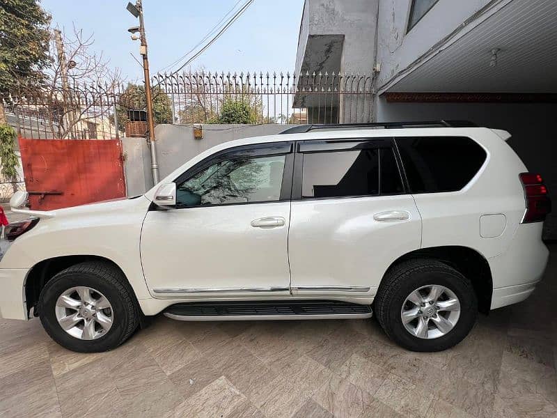 Toyota Land Cruiser 2016 16