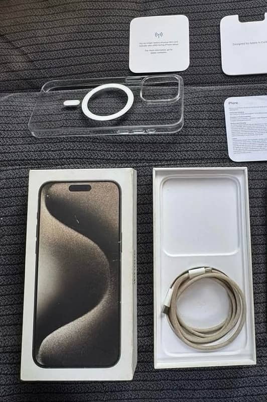 iPhone 15 Pro Max Natural Titanium 256GB NonPTA 5