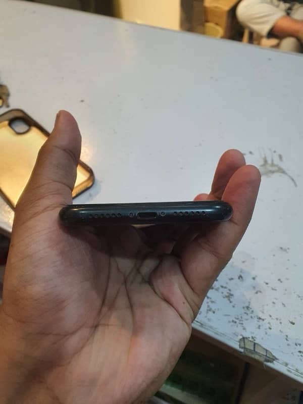 Iphone xr 64 gb 4