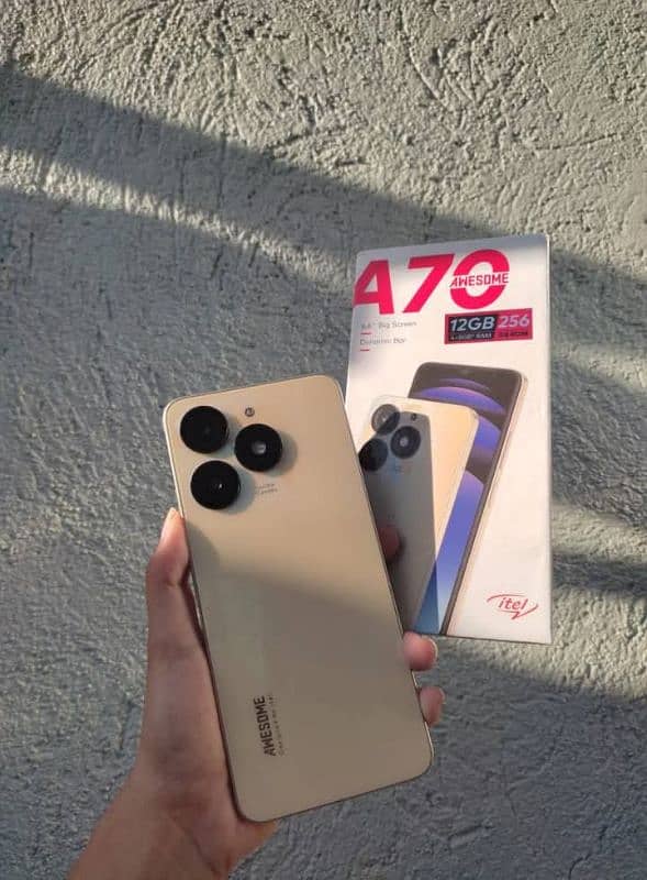 itel A70 12 256 2