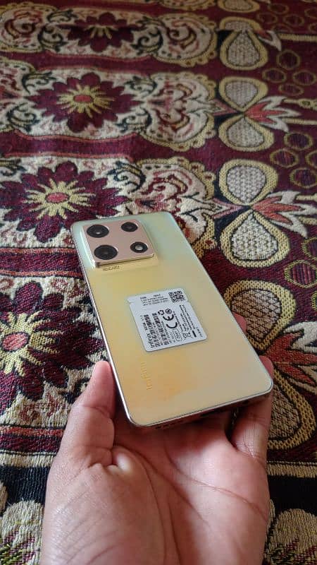 infinix NOTE 30 Pro (full box) 1