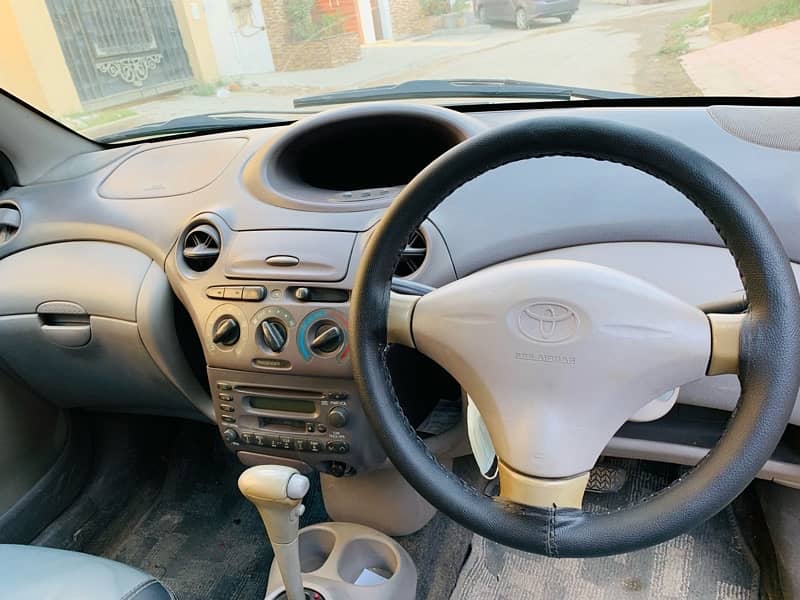 Toyota Platz model 2000 import & registered 2008 11