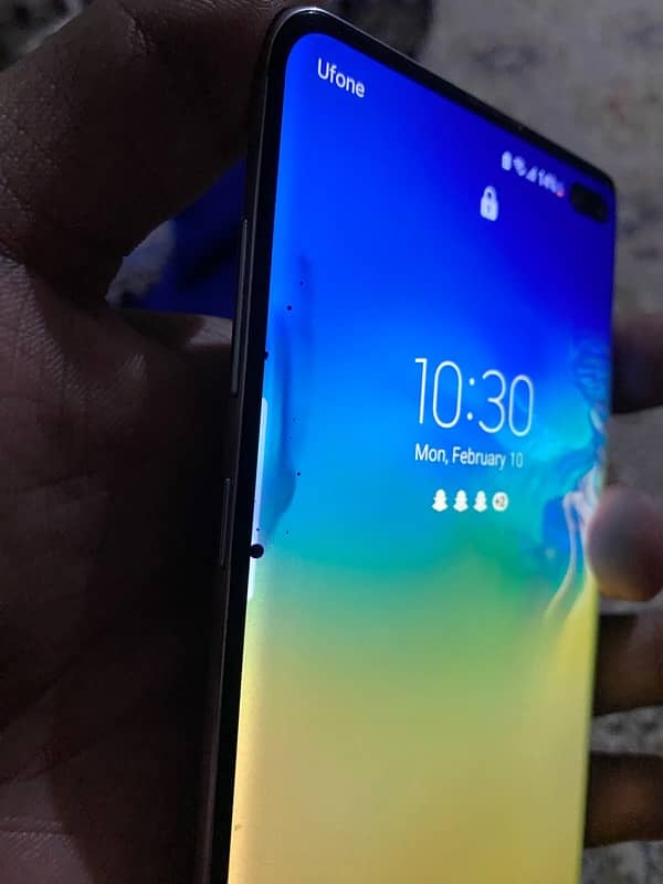 samsung s10plus 4