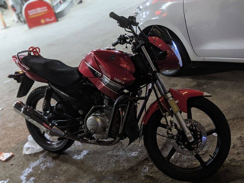 Yamaha YBR 125 | btr thn 110 150 exchange possible Mehran, Alto Cultus 1