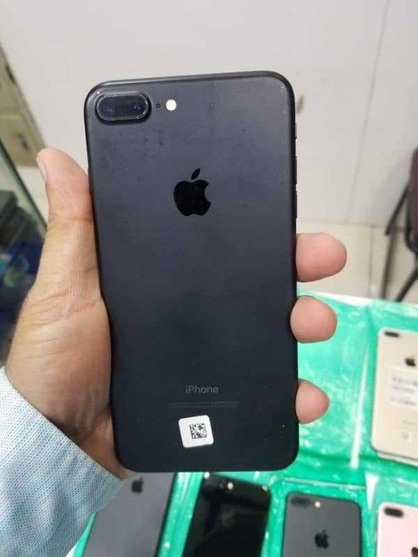 iphone 7plus non-pta 10/10 condition 0