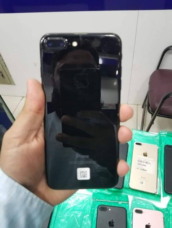 iphone 7plus non-pta 10/10 condition 1