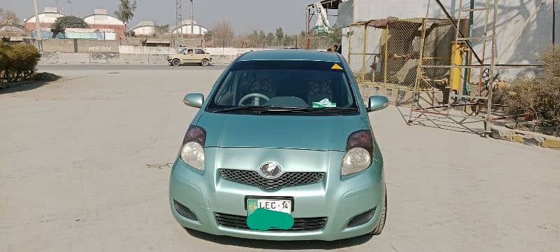 Toyota Vitz 2010-2014 2