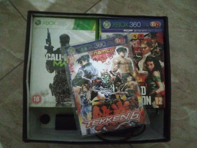 Xbox 360 for sale with 2 controllers and 19+ games 2