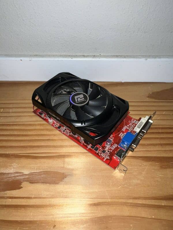 GRAPHICS CARD AMD RADEON HD 6670 2 GB 5