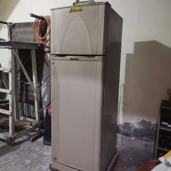 fridge for sale 0