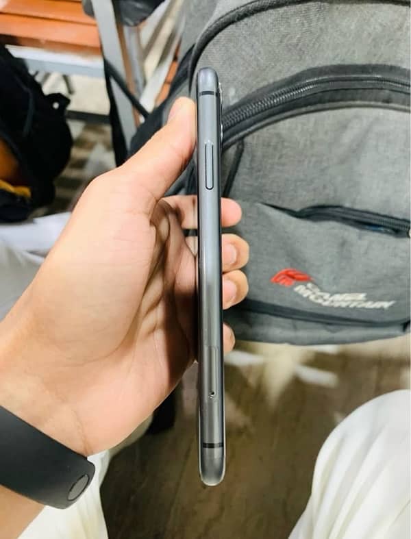 iphone 11 non pta Jv 64 GB 0