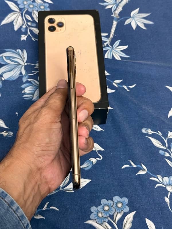 Iphone 11 Pro Max 256GB Memrey Pta Approved 2