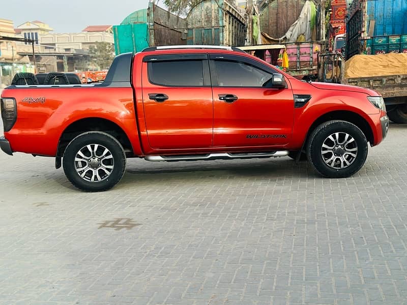 Ford Ranger 2013 1