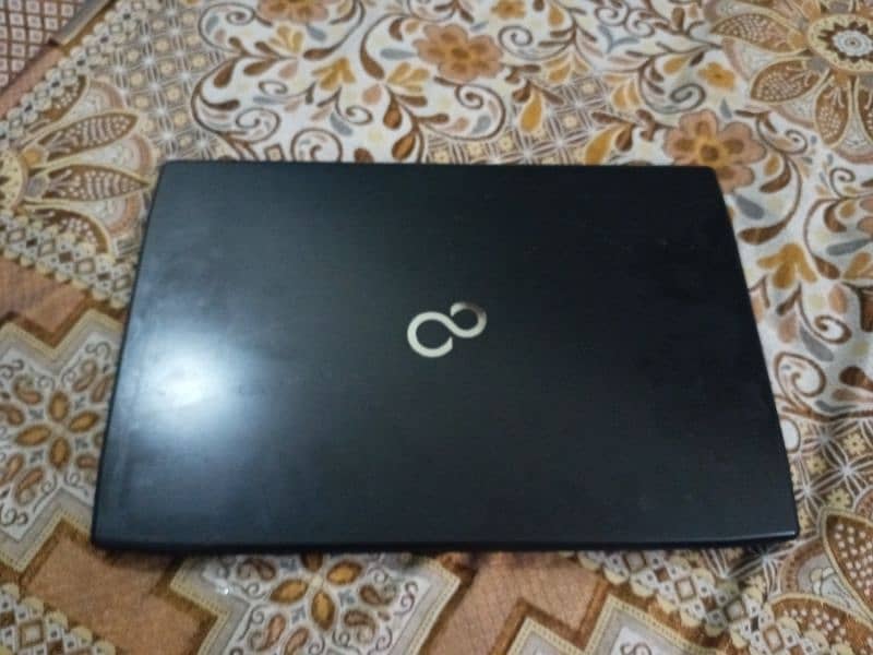 Fujitsu I5(4th gen) 0