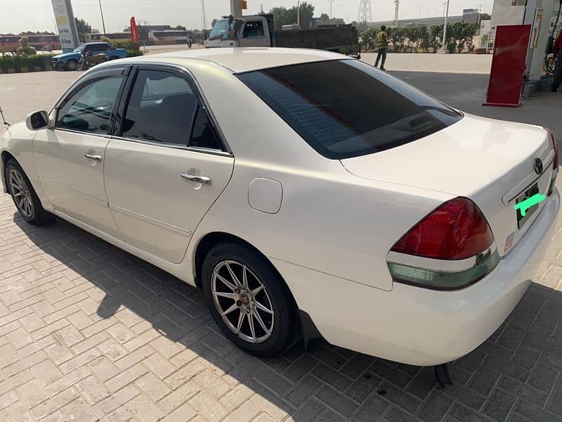 Toyota Mark II 2004 10