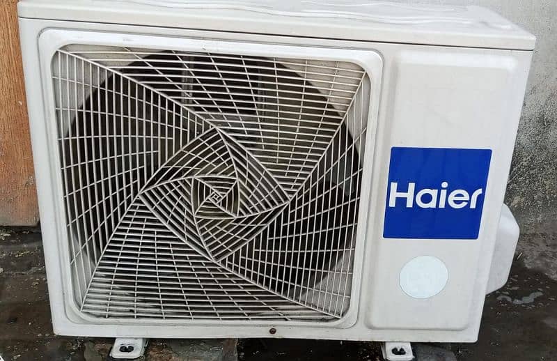 Haier DC Inverter AC 1 Ton 3