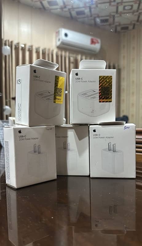 iPhone genuine chargers 0