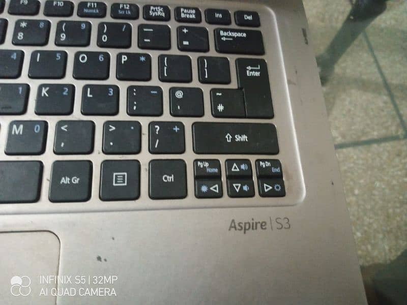 acer Aspire S3 Core i7  for sale on urgent basis 4