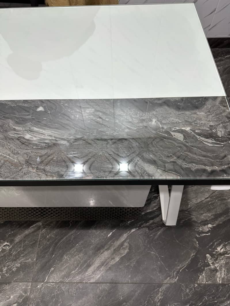 Modern and luxury white and black office table 3