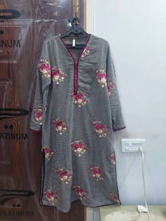 Embroidered Kurta by Ethnic Black & White Checkered with Floral Design