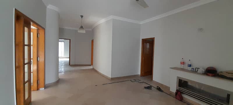 One Kanal Upper Portion For Rent In DHA Phase 5 13