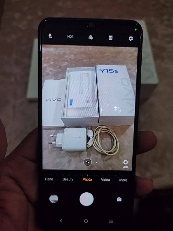 vivo y15s with box vooc charge 3gb/32gb 6