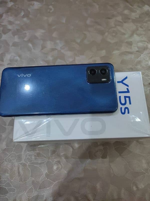 vivo y15s with box vooc charge 3gb/32gb 15