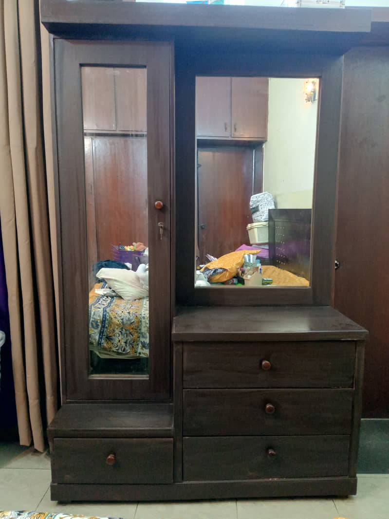 Dressing table 2