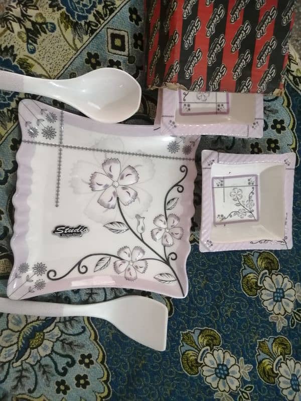 dinner set full new hay 64 pcs hay 0