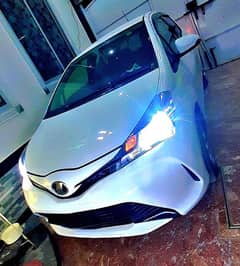 Toyota Vitz 2015