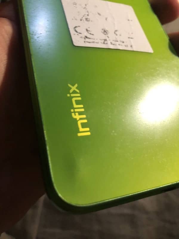 Infinix hote 12 10 by 10 4/64 with box charging03019705352 malik ahmad 0