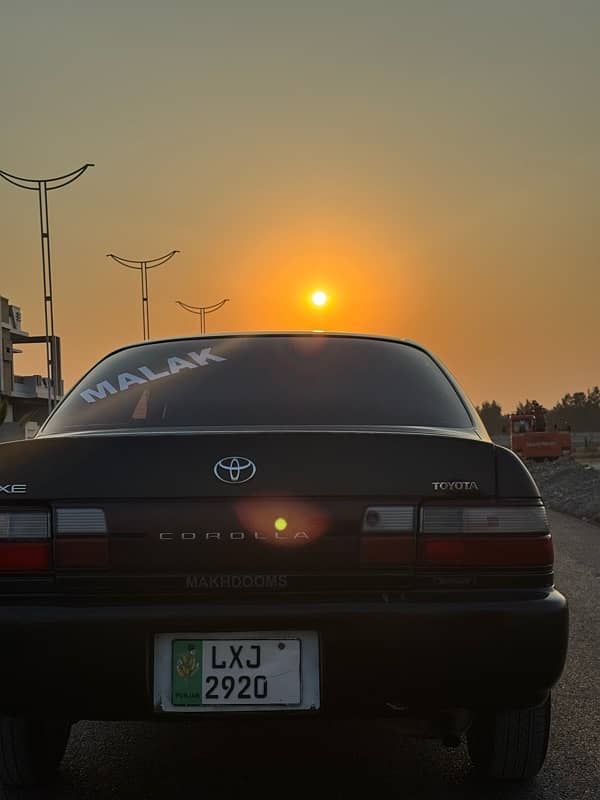 Toyota Corolla XE 1999 9