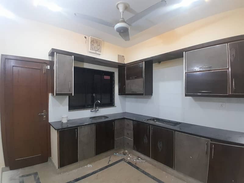 BRAND NEW HOUSE OF 5 MARLA AVAILABLE FOR RENT NEAR BAHRIA SCHOOL IN BAHRIA ORCHARD 5