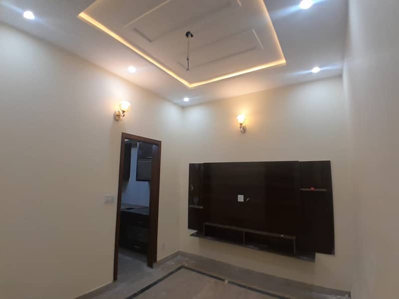 BRAND NEW HOUSE OF 5 MARLA AVAILABLE FOR RENT NEAR BAHRIA SCHOOL IN BAHRIA ORCHARD 6