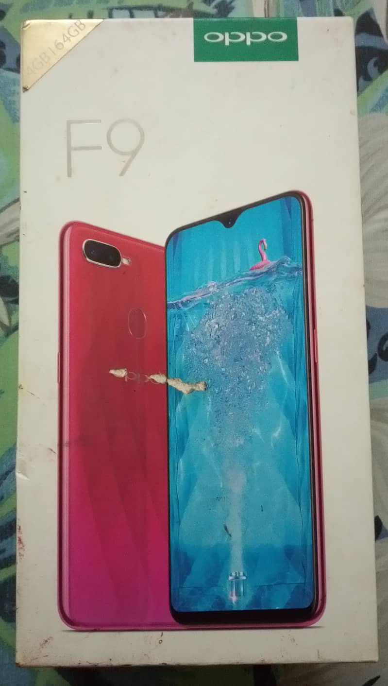 oppo mobile F9 4 GB 64 GB with box for sell 3